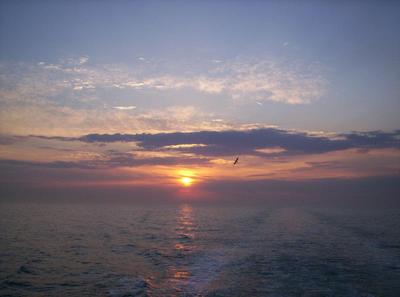 vchod slunce nad English Channel