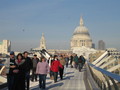 Turiste na Milenium moste